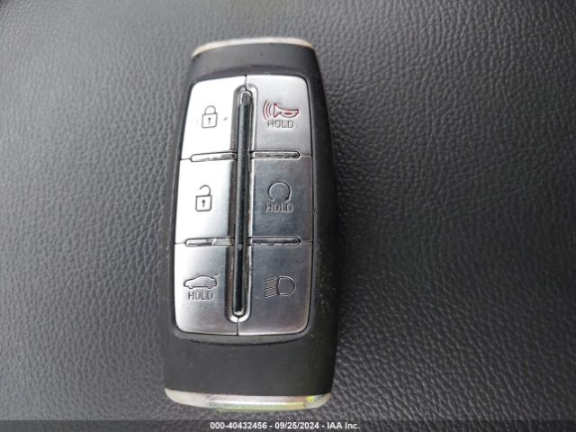 KMTG34TA0PU125005 Genesis G70 2.0t Rwd