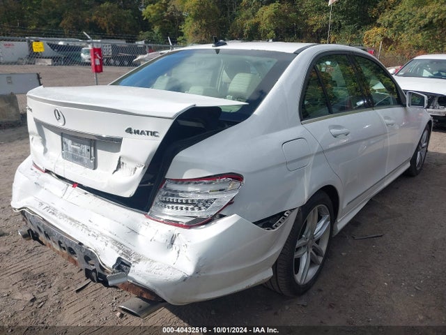 WDDGF8AB6EA960684 Mercedes-Benz C 300 Luxury 4matic/sport 4matic