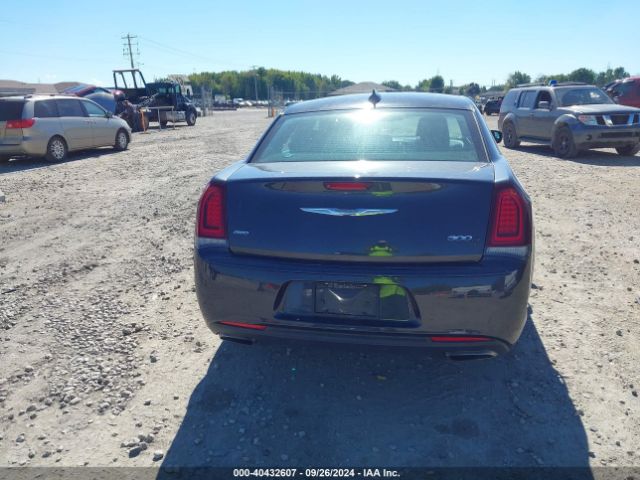 2C3CCAGGXGH152522 Chrysler 300 300s