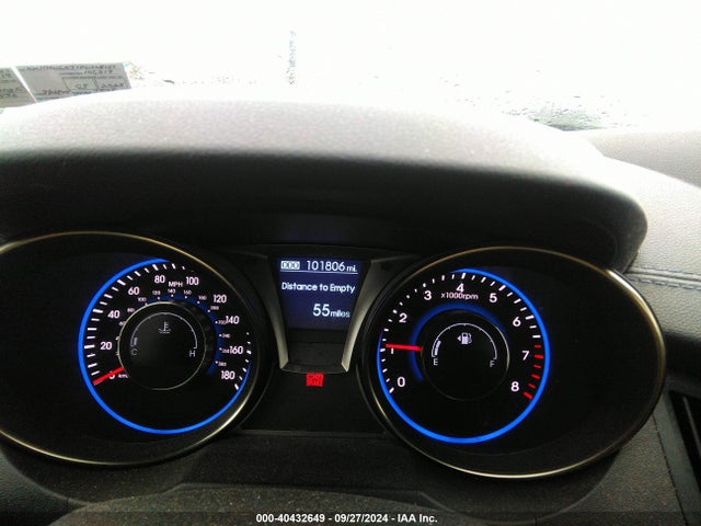 Hyundai Genesis 3.8 Base 2015 KMHHU6KJ1FU125151 Image 16