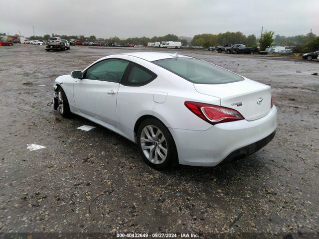 Hyundai Genesis 3.8 Base 2015 KMHHU6KJ1FU125151 Image 3