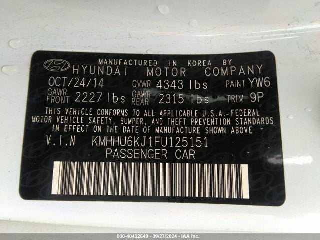 Hyundai Genesis 3.8 Base 2015 KMHHU6KJ1FU125151 Image 9