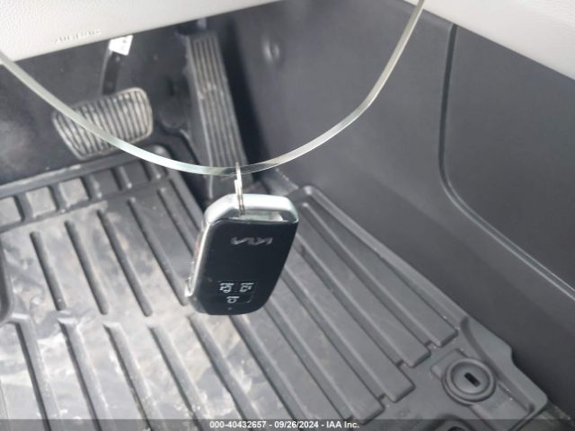 KNDNE5H38R6337545 KIA Carnival Mpv Sx Prestige
