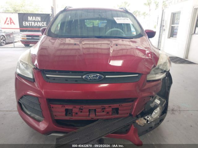 1FMCU0GX8GUA93630 Ford ESCAPE SE