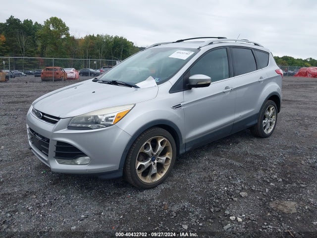 Ford Escape Titanium 2015 1FMCU9J90FUA97796 Image 2