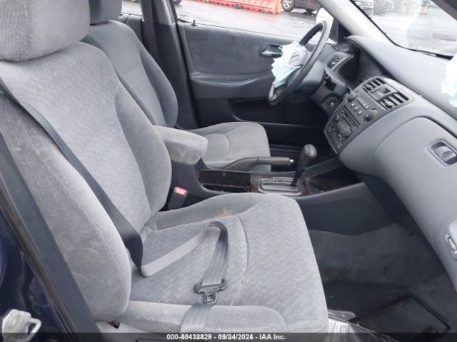 2002 HONDA ACCORD SDN 1HGCF86652A013735 Photo 4