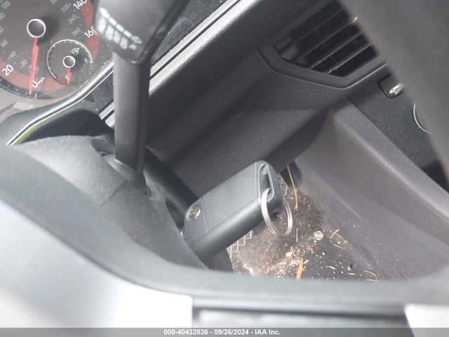 3VWC57BU7KM091711 Volkswagen Jetta 1.4t R-line/1.4t S/1.4t Se