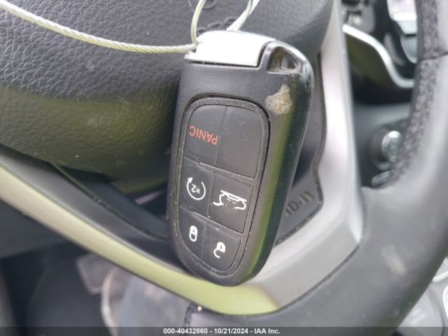 1C4PJMDX1KD446566 Jeep Cherokee Limited 4x4