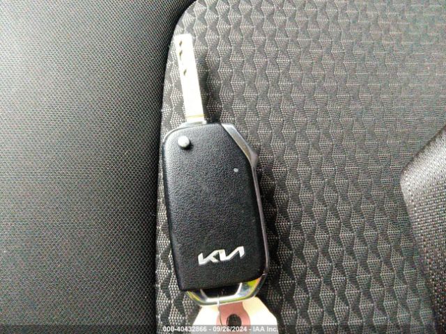 KNDPUCAG5P7058753 KIA Sportage Hybrid Lx
