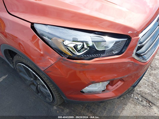 Ford ESCAPE SE 2019 1FMCU9GD7KUA27993 Image 6