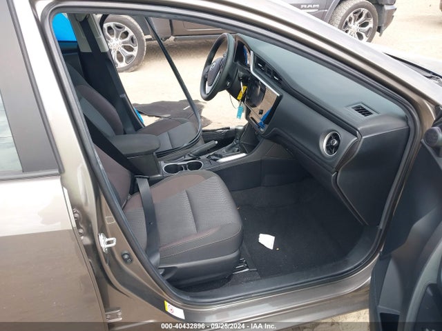 Toyota COROLLA LE 2019 2T1BURHE6KC196200 Image 5