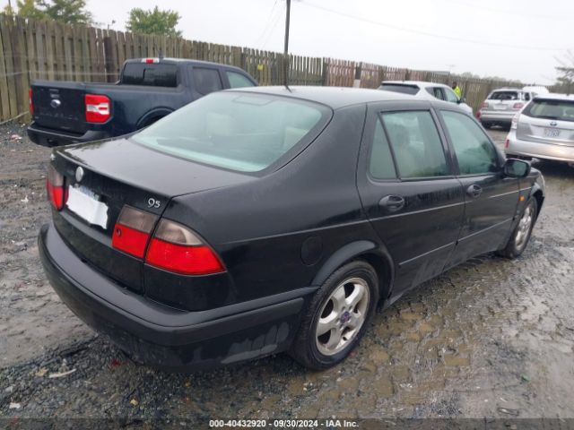 1999 SAAB 9-5 YS3EF48E0X3084785 Photo 3