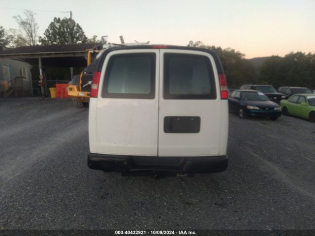 1GCWGFCF2F1280273 Chevrolet Express 2500 Work Van