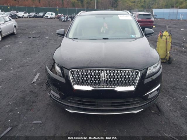 5LMCJ1D98KUL39439 Lincoln Mkc Standard