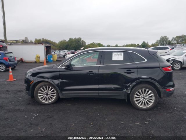5LMCJ1D98KUL39439 Lincoln Mkc Standard