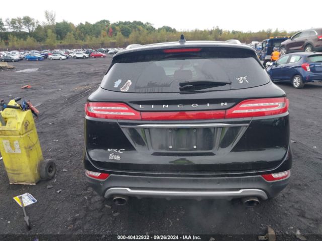 5LMCJ1D98KUL39439 Lincoln Mkc Standard
