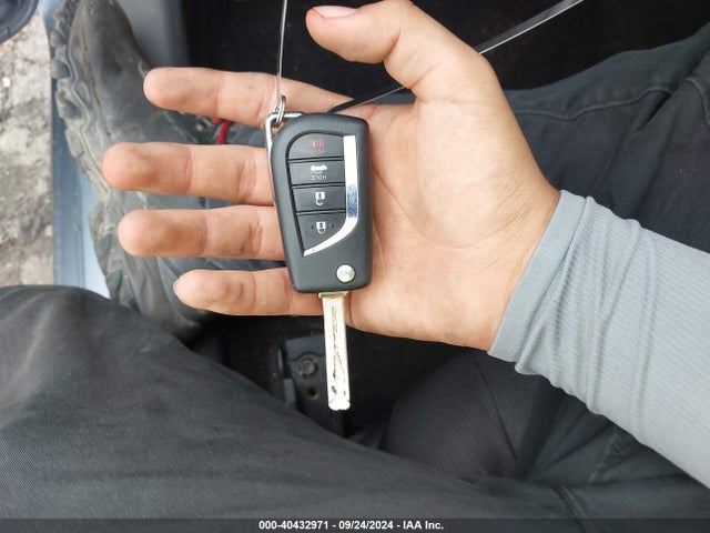 Toyota COROLLA LE 2021 JTDEPMAE9MJ153432 Image 11