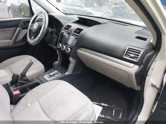 Subaru Forester 2.5i Premium 2016 JF2SJADCXGH400614 Image 5