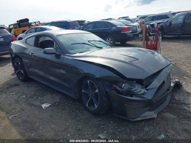 2018 1FA6P8TH8J5174155 main image
