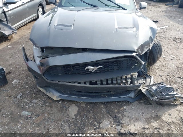 Ford Mustang Ecoboost 2018 1FA6P8TH8J5174155 Image 19