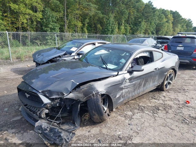 Ford Mustang Ecoboost 2018 1FA6P8TH8J5174155 Image 2