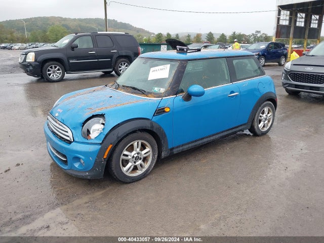 2013 MINI HARDTOP WMWSU3C58DT373018 Photo 1