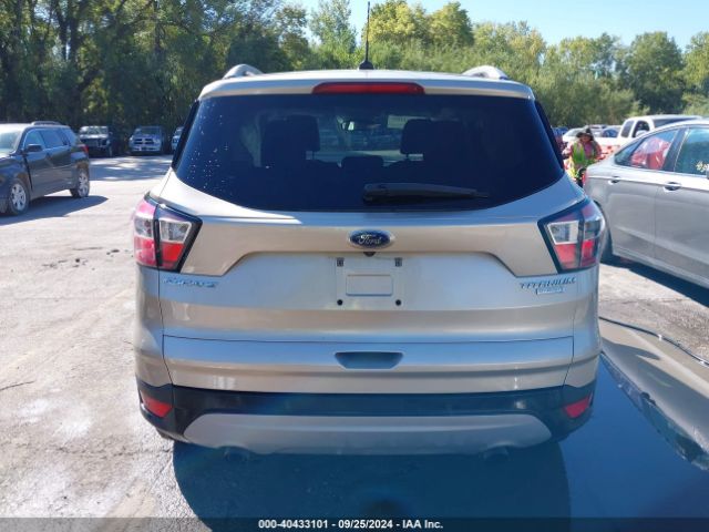 1FMCU0J97HUC35557 Ford Escape Titanium
