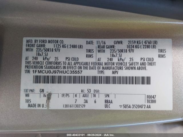 1FMCU0J97HUC35557 Ford Escape Titanium