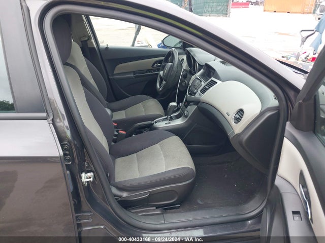 Chevrolet Cruze Ls Auto 2014 1G1PA5SGXE7235547 Image 5
