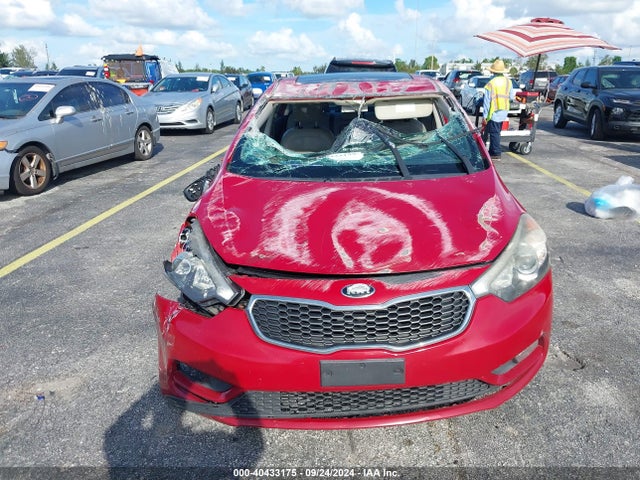 KNAFZ4A89G5548763 KIA FORTE EX