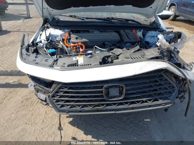 1HGCY2F8XRA081001 Honda Accord Hybrid Touring