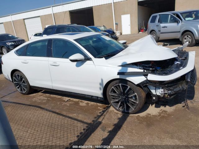 1HGCY2F8XRA081001 Honda Accord Hybrid Touring