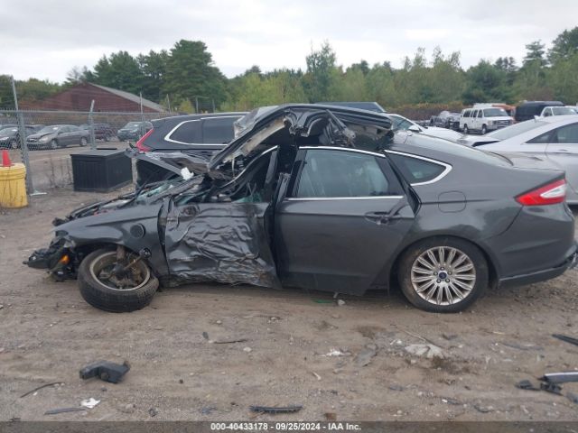 3FA6P0PU3GR182436 Ford Fusion Energi Se Luxury