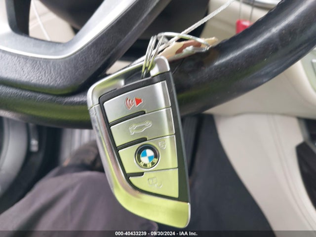 BMW 750i Xdrive 2020 WBA7U2C05LGM27743 Image 11