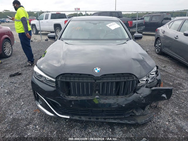 BMW 750i Xdrive 2020 WBA7U2C05LGM27743 Image 13