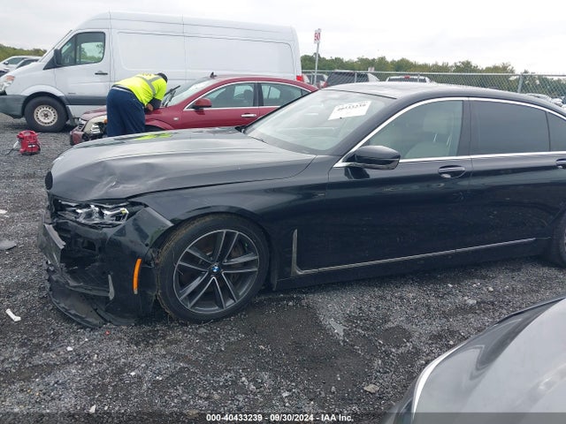 BMW 750i Xdrive 2020 WBA7U2C05LGM27743 Image 15