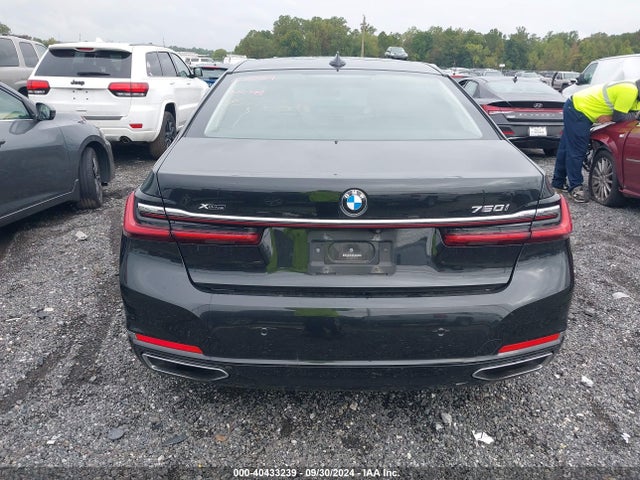 BMW 750i Xdrive 2020 WBA7U2C05LGM27743 Image 17