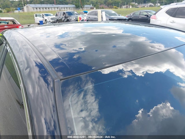 4T1G11AK3NU633301 Toyota CAMRY SE