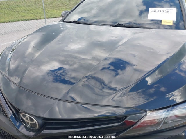 4T1G11AK3NU633301 Toyota CAMRY SE