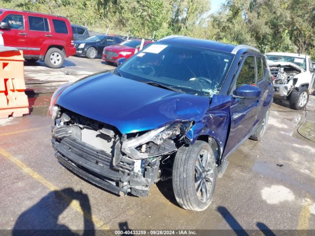 3N1CP5CU2KL482404 Nissan KICKS SV