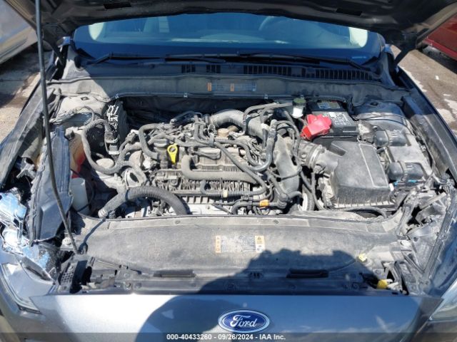 3FA6P0HD7JR285025 Ford FUSION SE