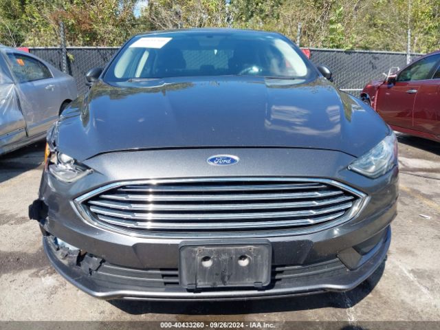 3FA6P0HD7JR285025 Ford FUSION SE