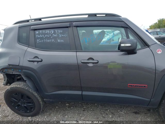 ZACCJBCBXJPH06343 Jeep Renegade Trailhawk 4x4