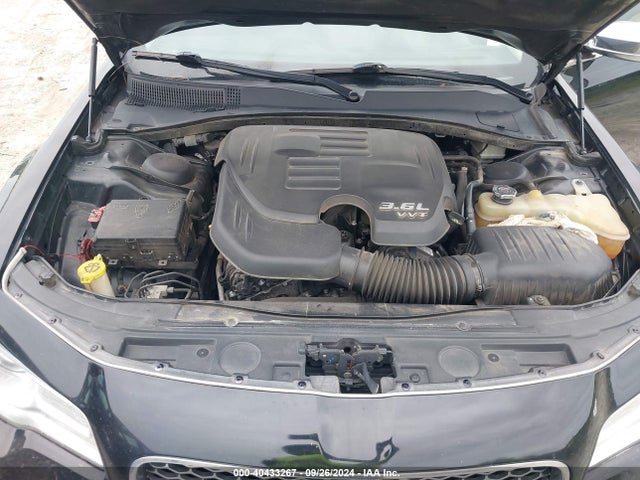 2C3CCAEG8GH167488 Chrysler 300C