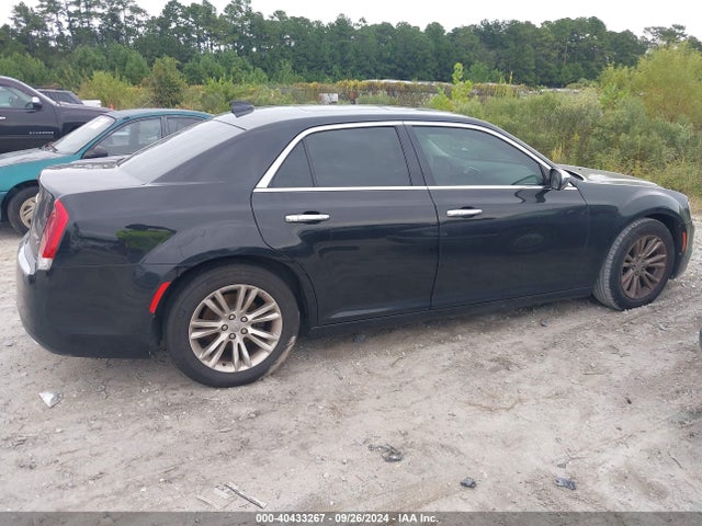 Chrysler 300C 2016 2C3CCAEG8GH167488 Image 13