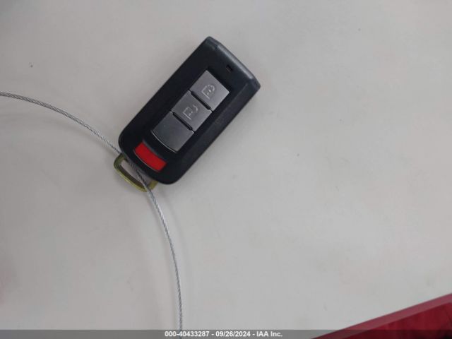 JA4AD3A32EZ011257 Mitsubishi Outlander Se