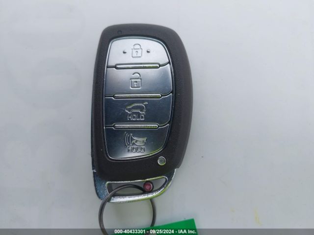 KM8J3CA24JU643020 Hyundai Tucson Value