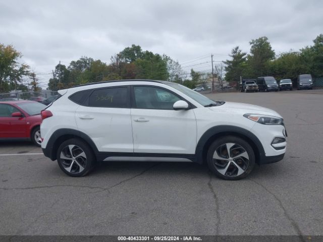KM8J3CA24JU643020 Hyundai Tucson Value