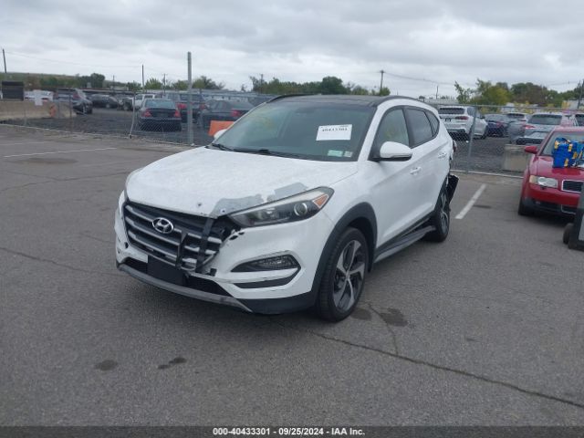 KM8J3CA24JU643020 Hyundai Tucson Value
