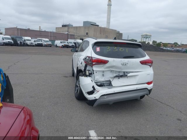 KM8J3CA24JU643020 Hyundai Tucson Value